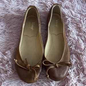 Vintage Brand Tan Flats